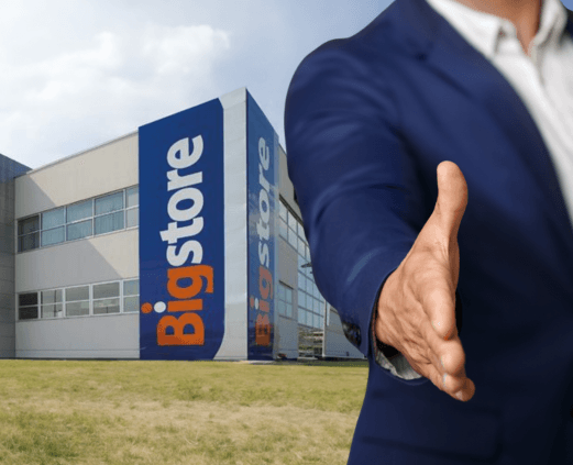 Stretta di mano che simboleggia l'acquisizione del gruppo Alpi da parte di Dimar Stretta di mano che simboleggia l'acquisizione del gruppo Alpi da parte di Dimar